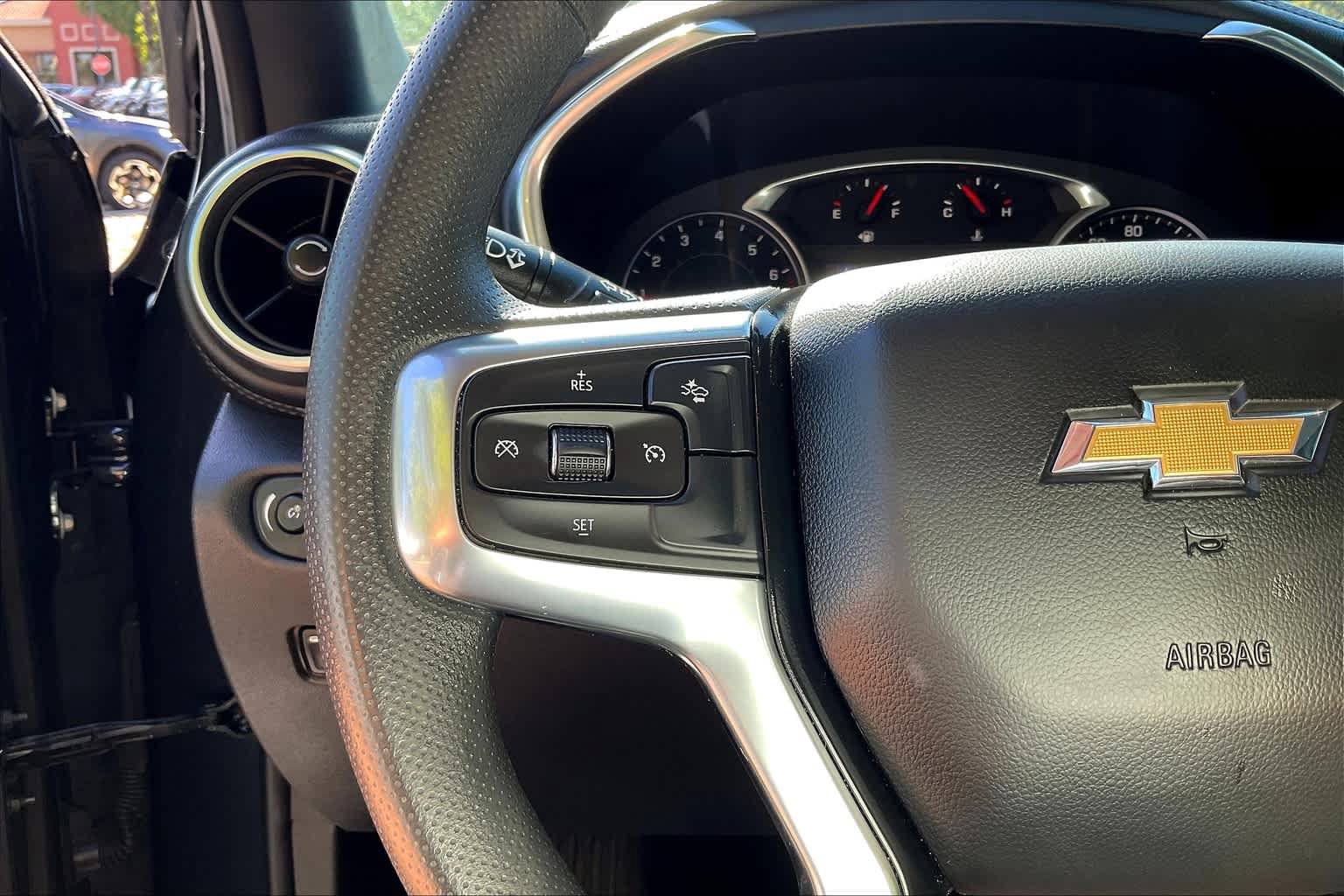 Used 2022 Chevrolet Blazer LT FWD image 18