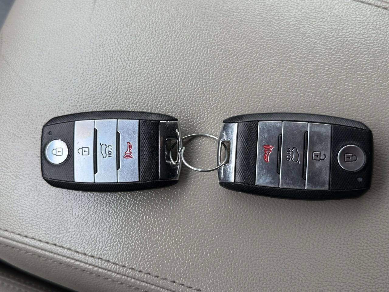 Used 2017 Kia Sorento EX w/ EX Premium Package image 34