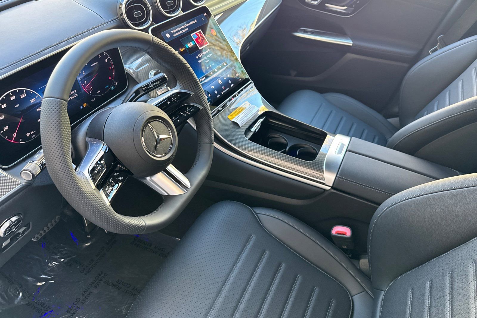 New 2026 Mercedes-Benz GLC 300 image 16