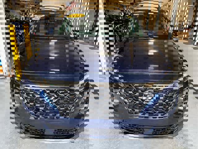 Used 2020 Hyundai Santa Fe Limited image 2