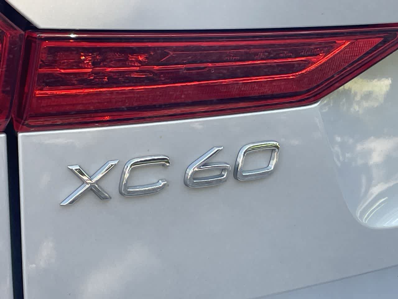 Used 2023 Volvo XC60 B5 Ultimate AWD/4WD image 43