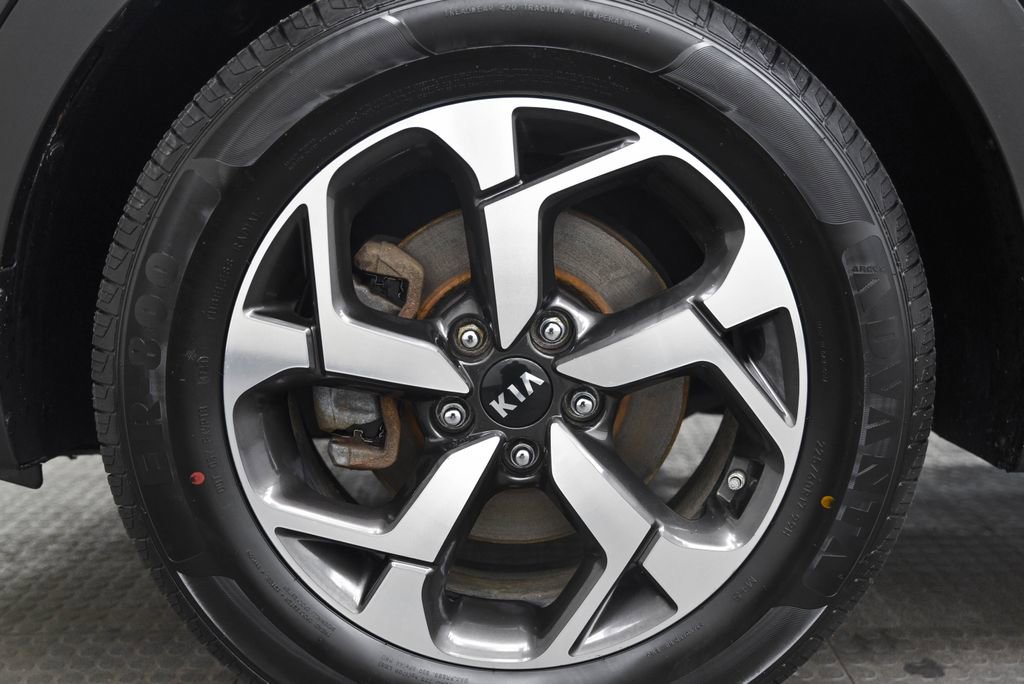 Used 2020 Kia Sportage LX image 9