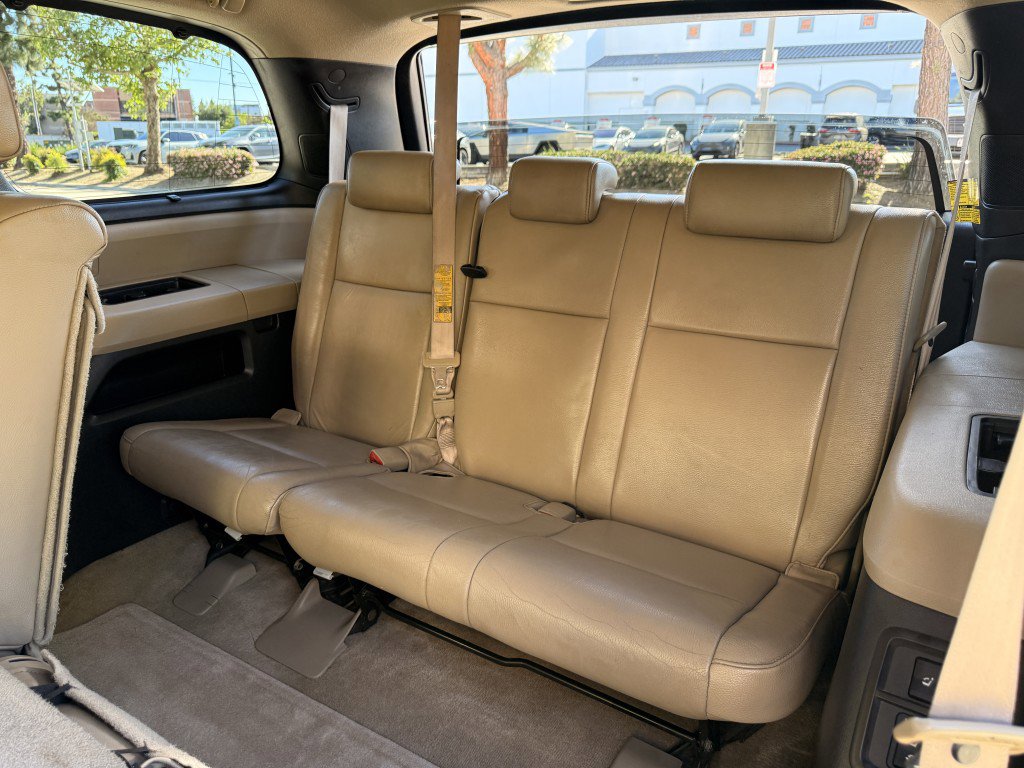 Used 2008 Toyota Sequoia Limited image 38