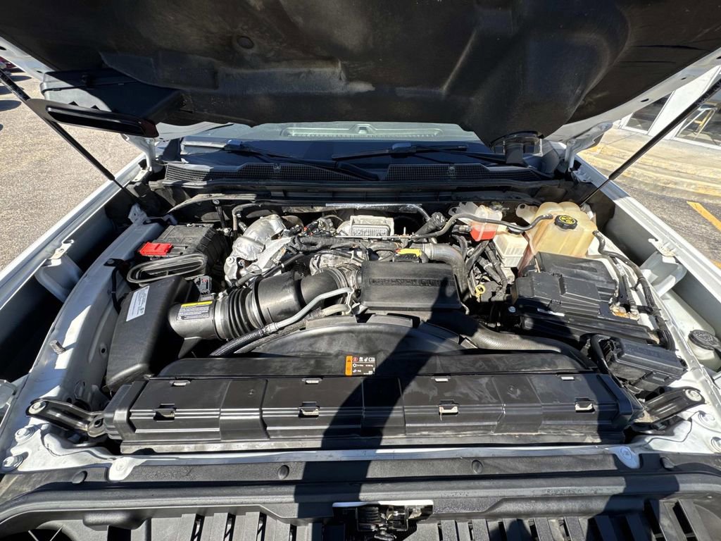 Used 2021 Chevrolet Silverado 3500 LT w/ All Star Edition image 3