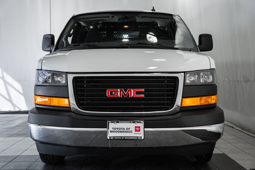 Used 2023 GMC Savana 2500 w/ Driver Convenience Package image 2