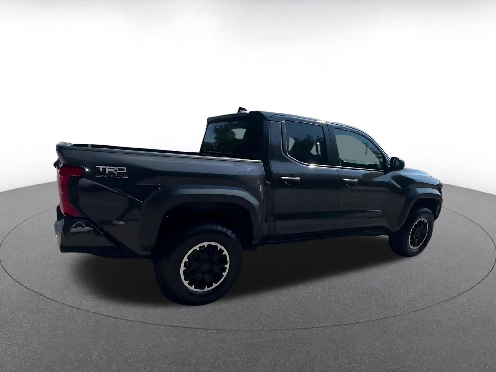 Used 2024 Toyota Tacoma TRD Off-Road AWD/4WD image 14