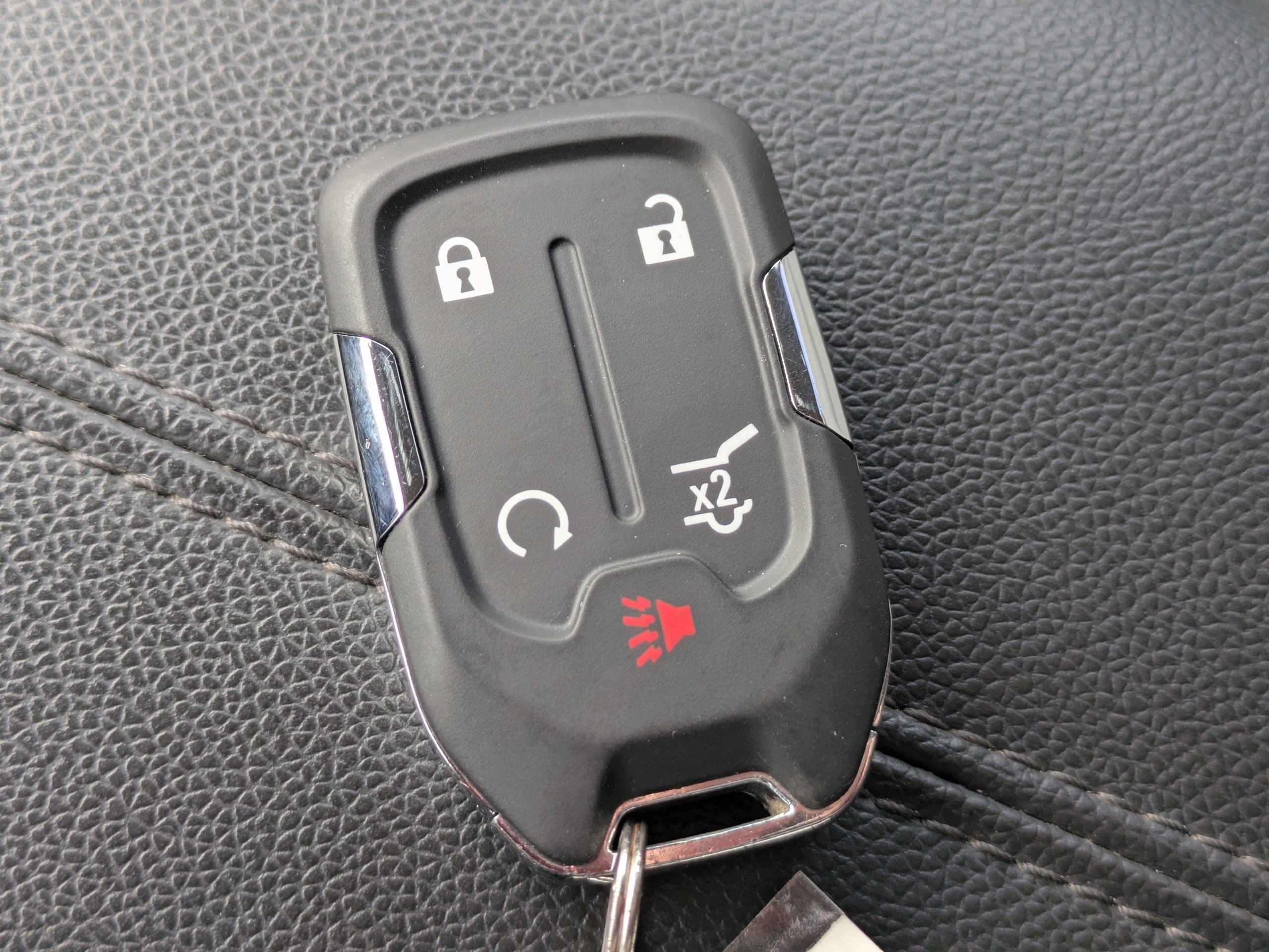 Used 2023 GMC Terrain SLT image 34