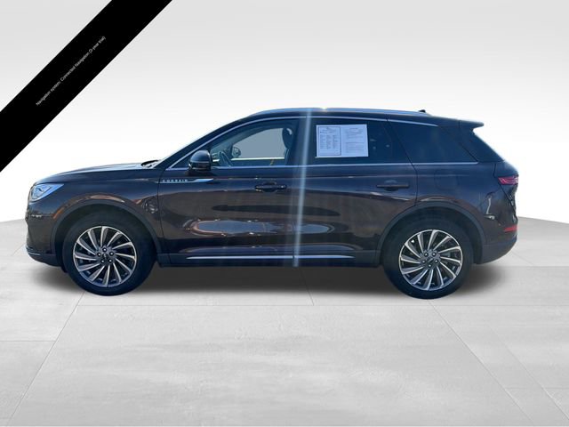 Used 2023 Lincoln Corsair Reserve w/ Equipment Group 202A image 3