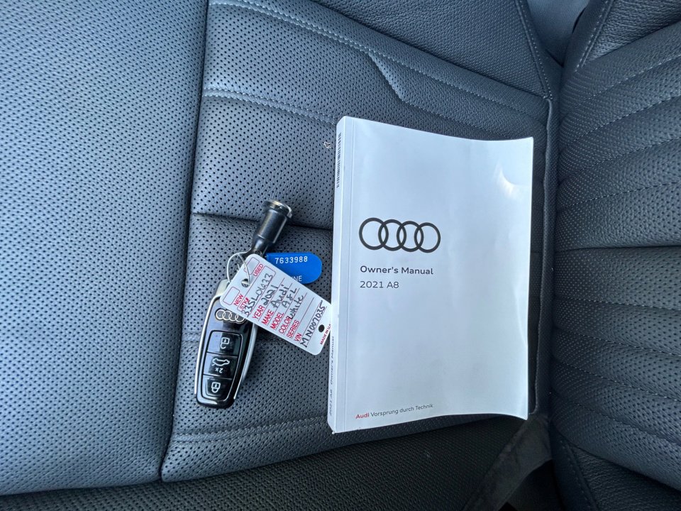 Used 2021 Audi A8 L 3.0T w/ Executive Plus Package image 34