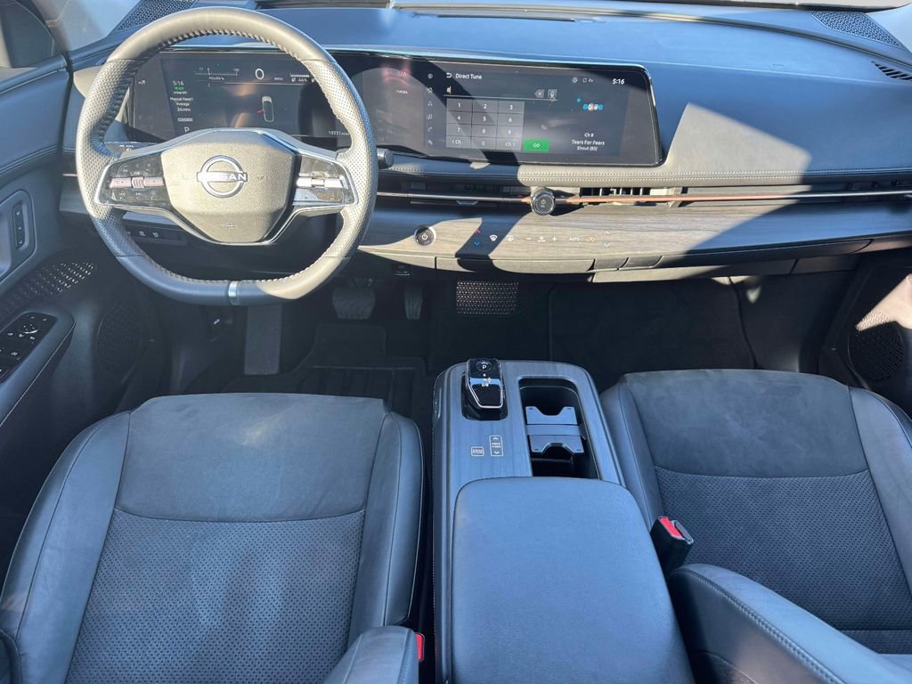 Used 2024 Nissan Ariya FWD image 12