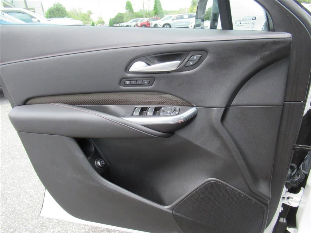 Used 2023 Cadillac XT4 Sport FWD image 20