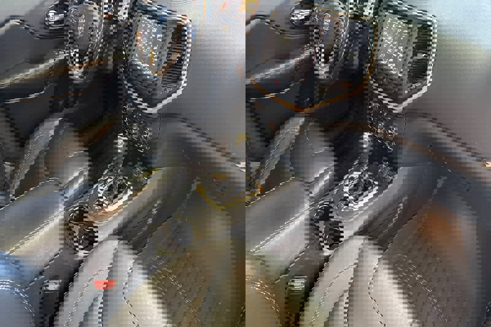 Used 2016 Jeep Cherokee Limited image 16