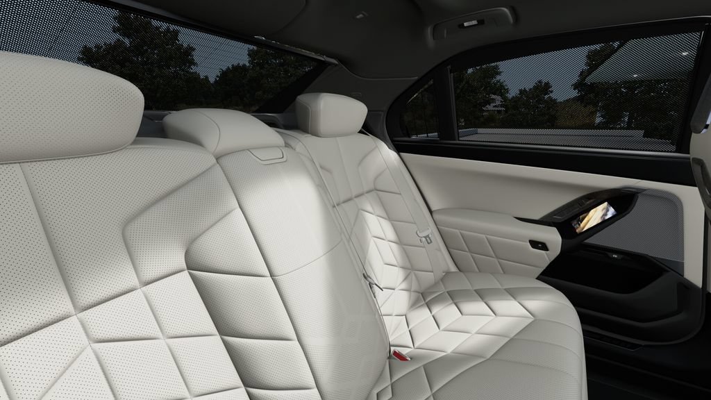New 2027 BMW 740i xDrive AWD/4WD image 12