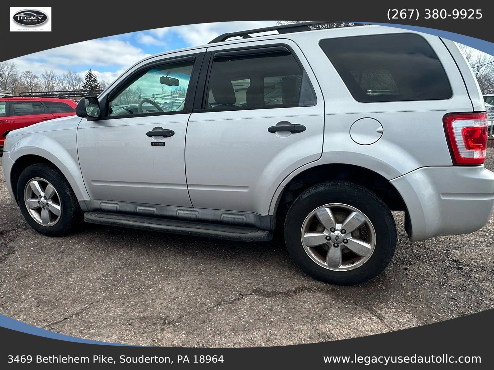Used 2011 Ford Escape XLT w/ 201A Rapid Spec Order Code image 4