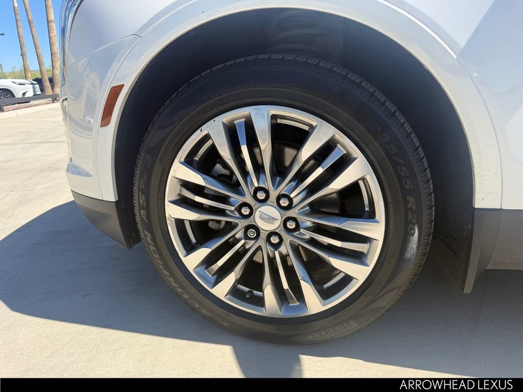 Used 2017 Cadillac XT5 Premium Luxury w/ LPO, Wheel Lock Package image 10