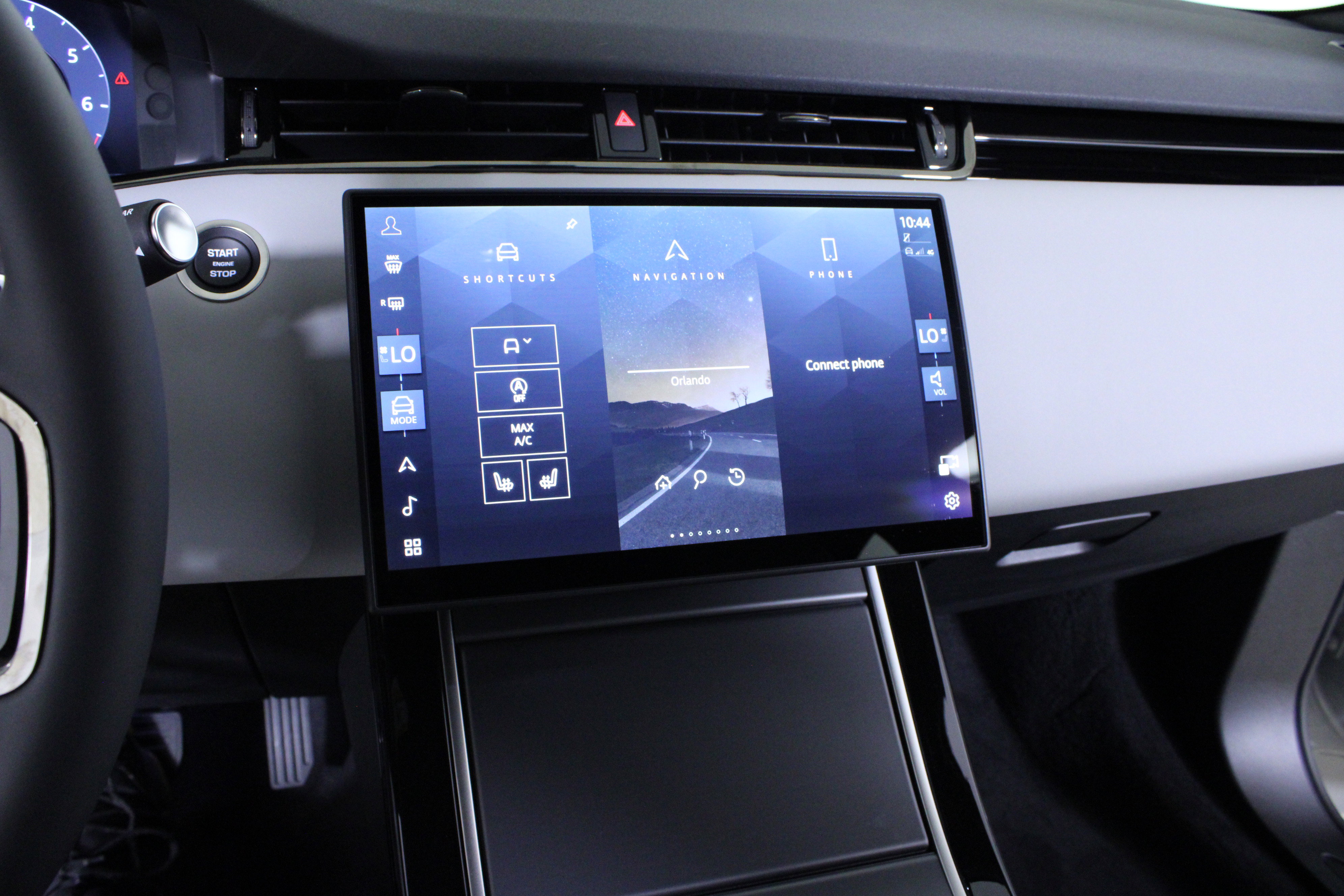 New 2026 Land Rover Range Rover Evoque S image 19