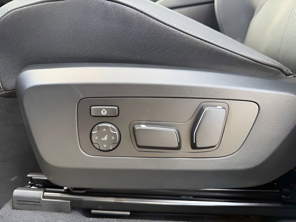 New 2026 BMW X3 xDrive30 image 8