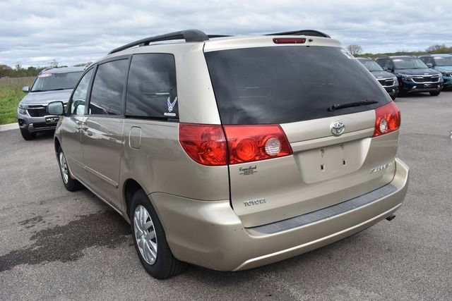 Used 2006 Toyota Sienna LE FWD image 5