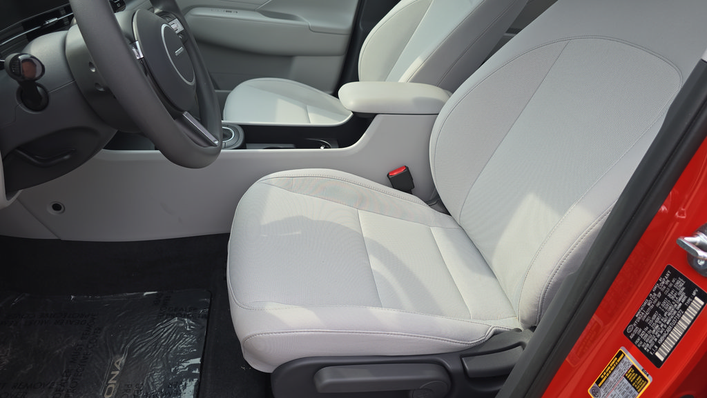 Certified 2026 Hyundai Kona SE AWD/4WD image 14
