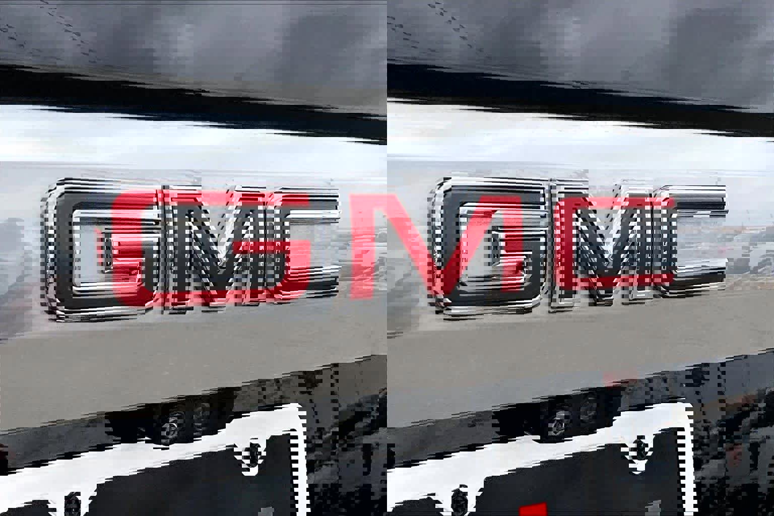 Used 2021 GMC Yukon Denali w/ Denali Premium Package image 30