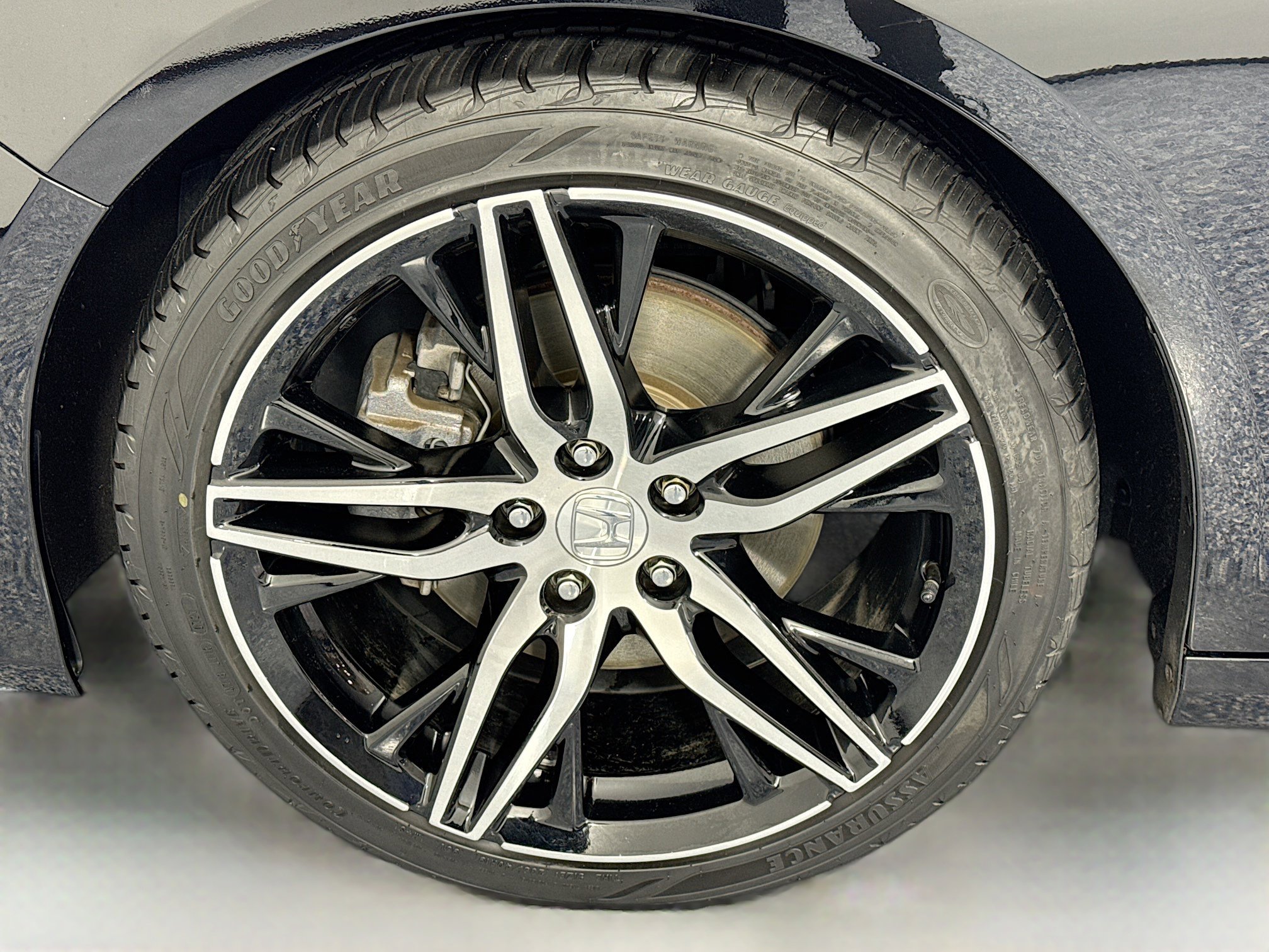 Certified 2021 Honda Accord Touring image 32