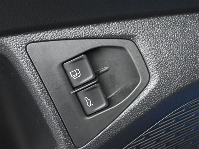 Used 2022 Volkswagen Jetta SE image 21