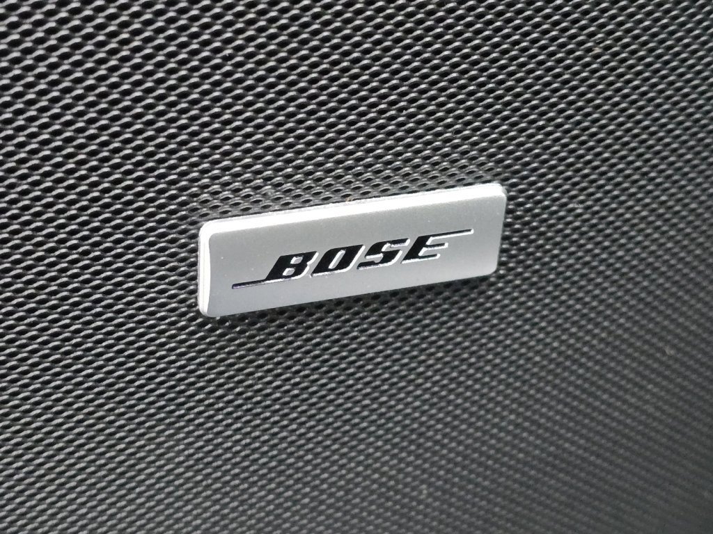 Used 2025 Chevrolet Suburban High Country image 30