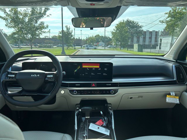 New 2026 Kia Sorento S FWD image 3