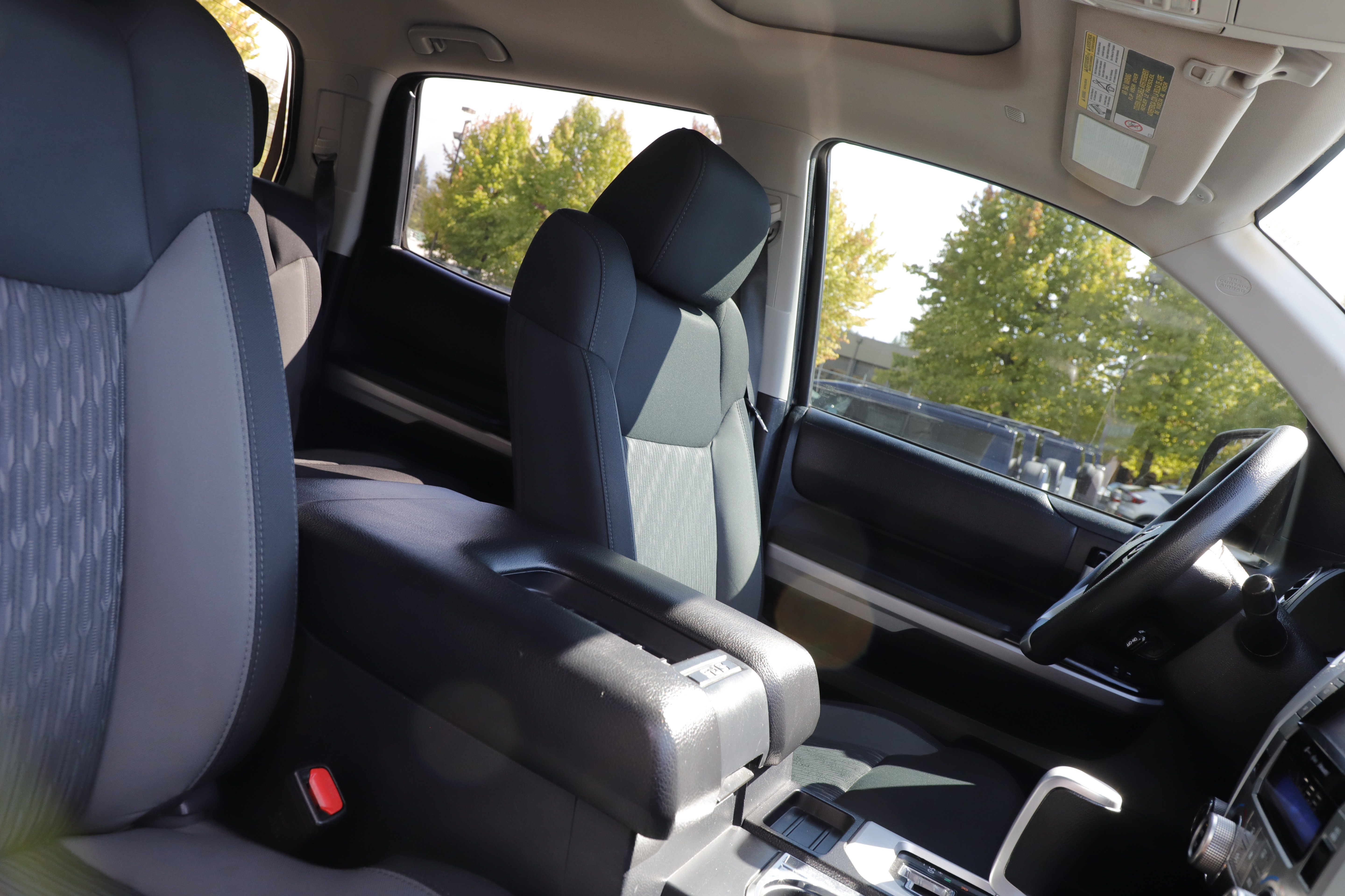 Used 2021 Toyota Tundra SR5 AWD/4WD image 9
