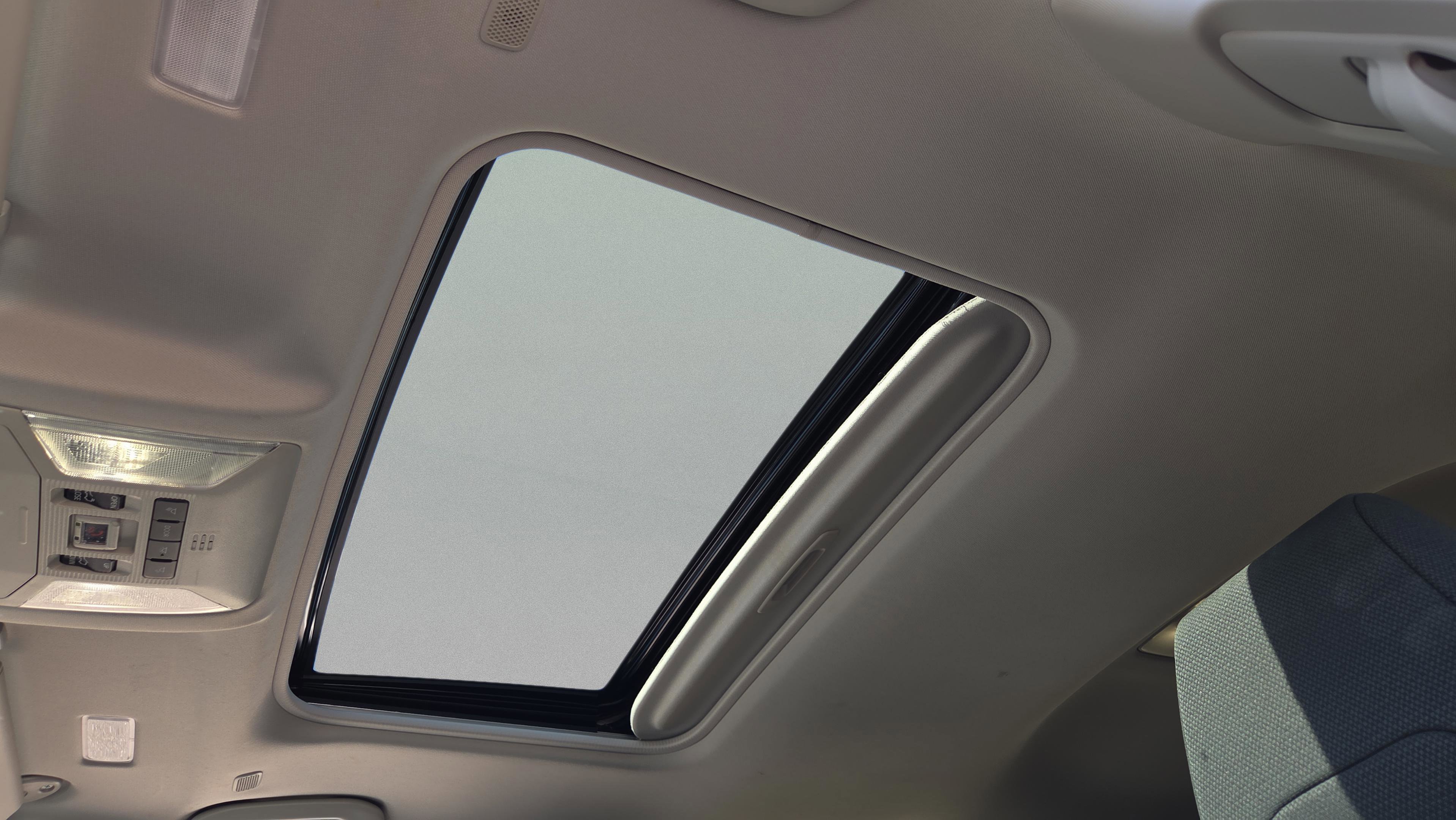 Certified 2024 Toyota RAV4 XLE w/ Convenience Package FWD image 18