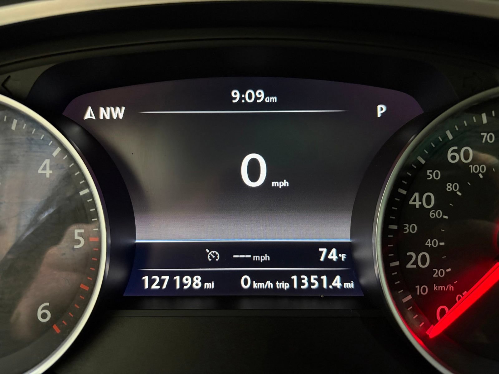 Used 2015 Volkswagen Touareg TDI AWD/4WD image 15