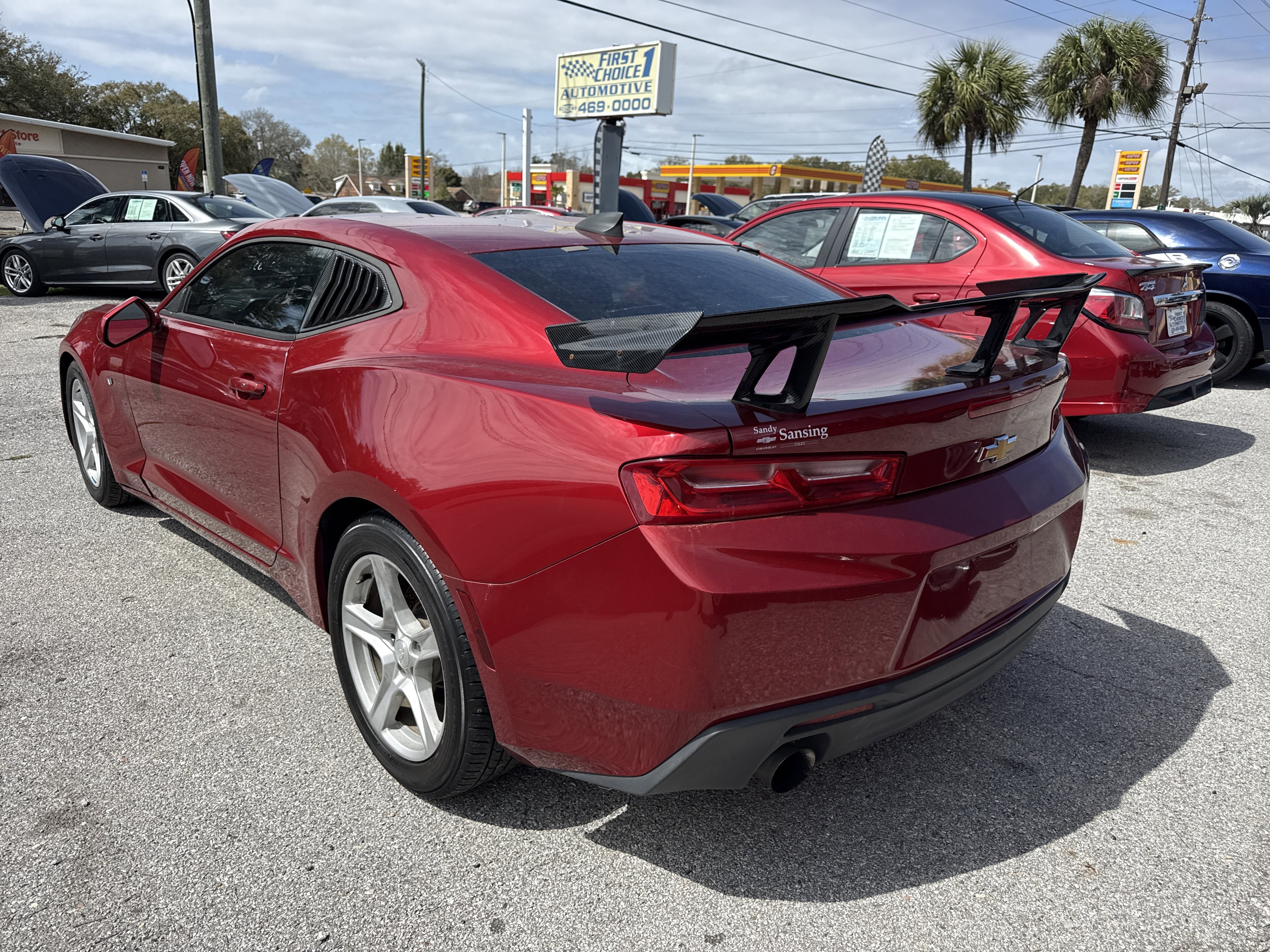 Used 2017 Chevrolet Camaro LT w/ Technology Package image 2
