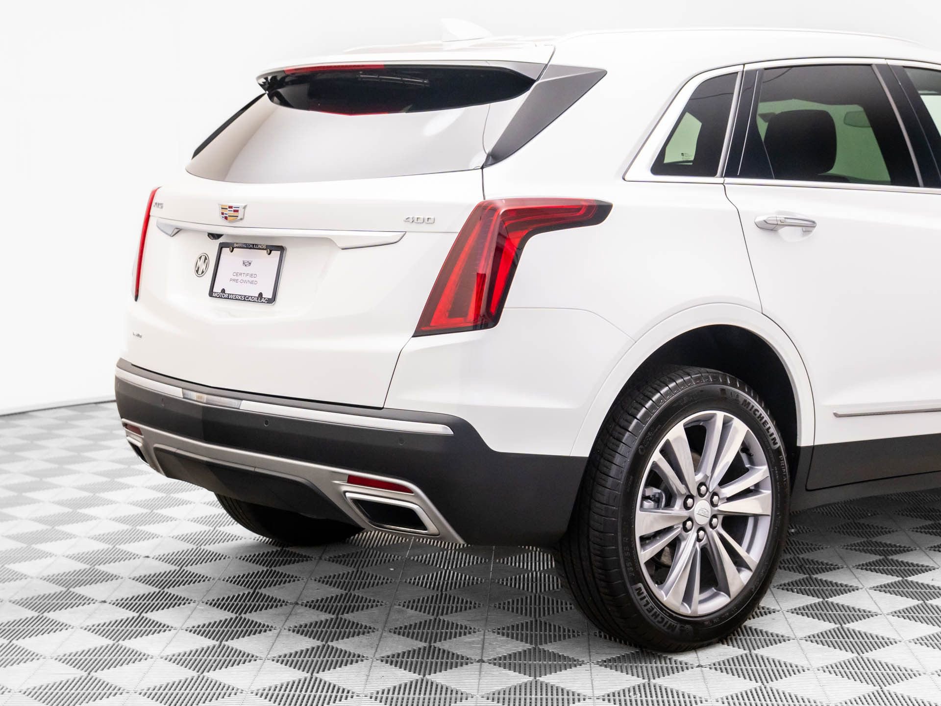 Certified 2025 Cadillac XT5 Premium Luxury image 36