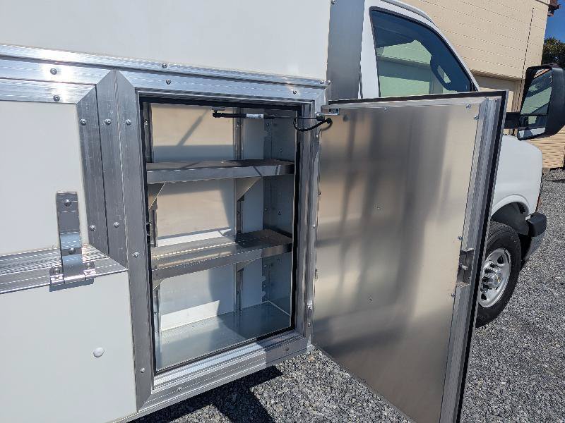 Used 2025 Chevrolet Express 3500 w/ Power Convenience Package RWD image 19