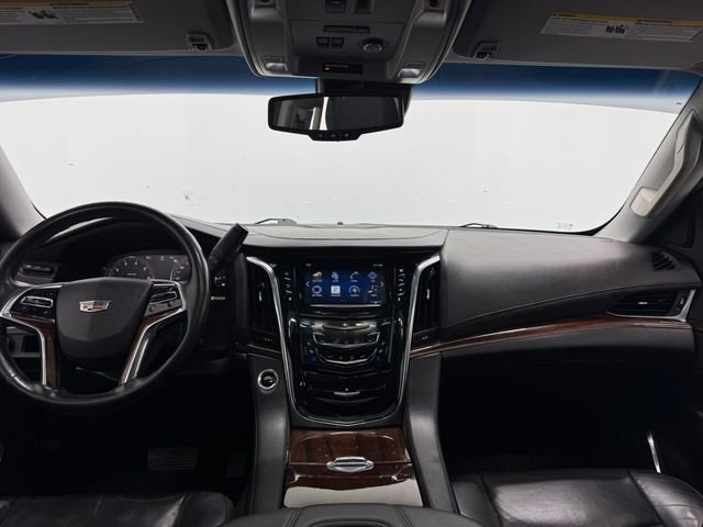 Used 2015 Cadillac Escalade Luxury RWD image 6
