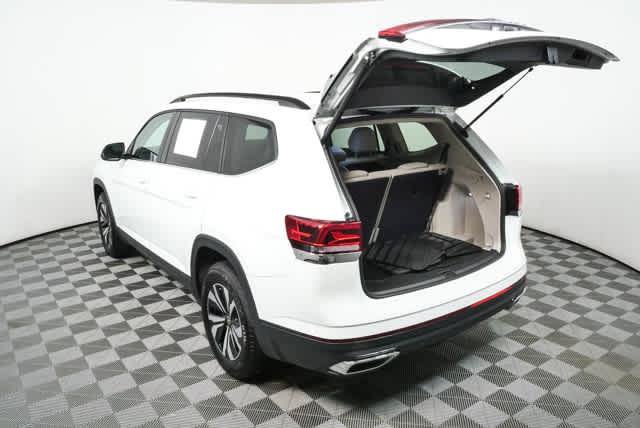 Certified 2025 Volkswagen Atlas SE FWD image 25
