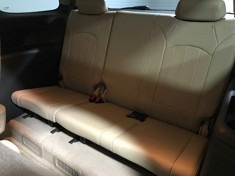 Used 2012 GMC Acadia Denali image 19