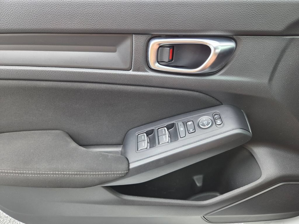 Used 2022 Honda Civic Sport image 28