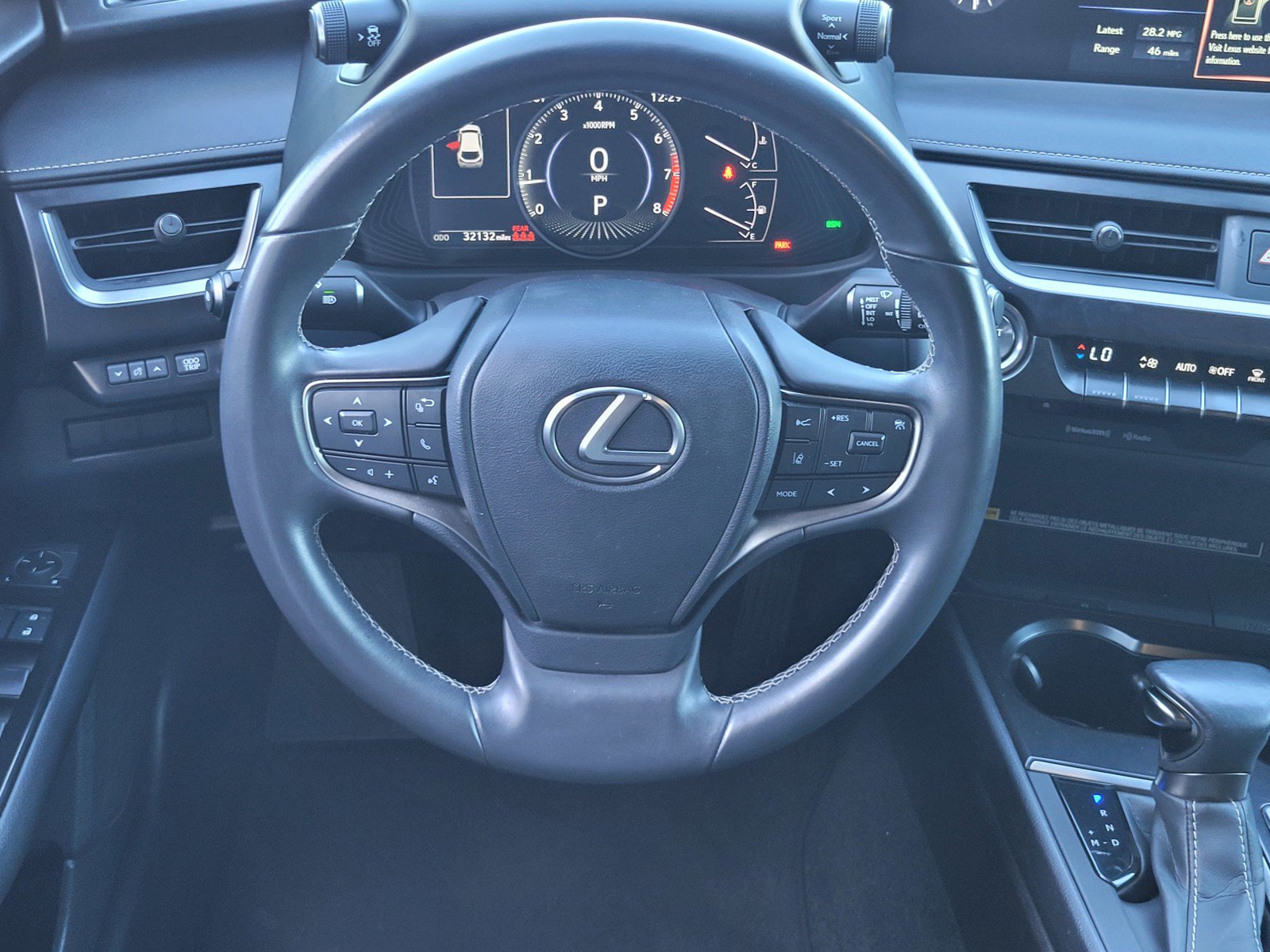 Certified 2022 Lexus UX 200 w/ Accessory Package (Z2) FWD image 13