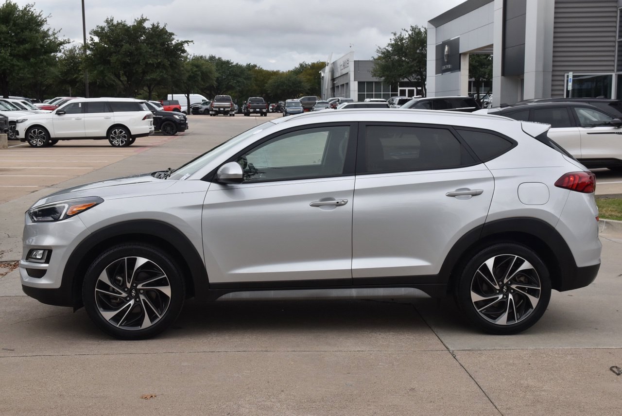 Used 2019 Hyundai Tucson Sport FWD image 12