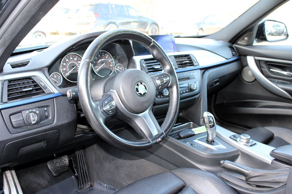Used 2013 BMW 335i xDrive Sedan AWD/4WD image 15