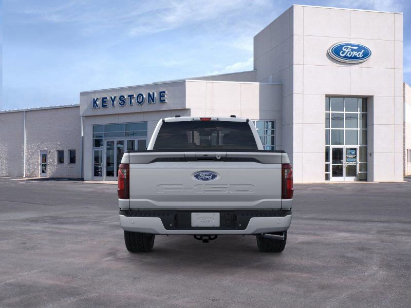New 2026 Ford F150 XLT w/ Equipment Group 302A MID image 5