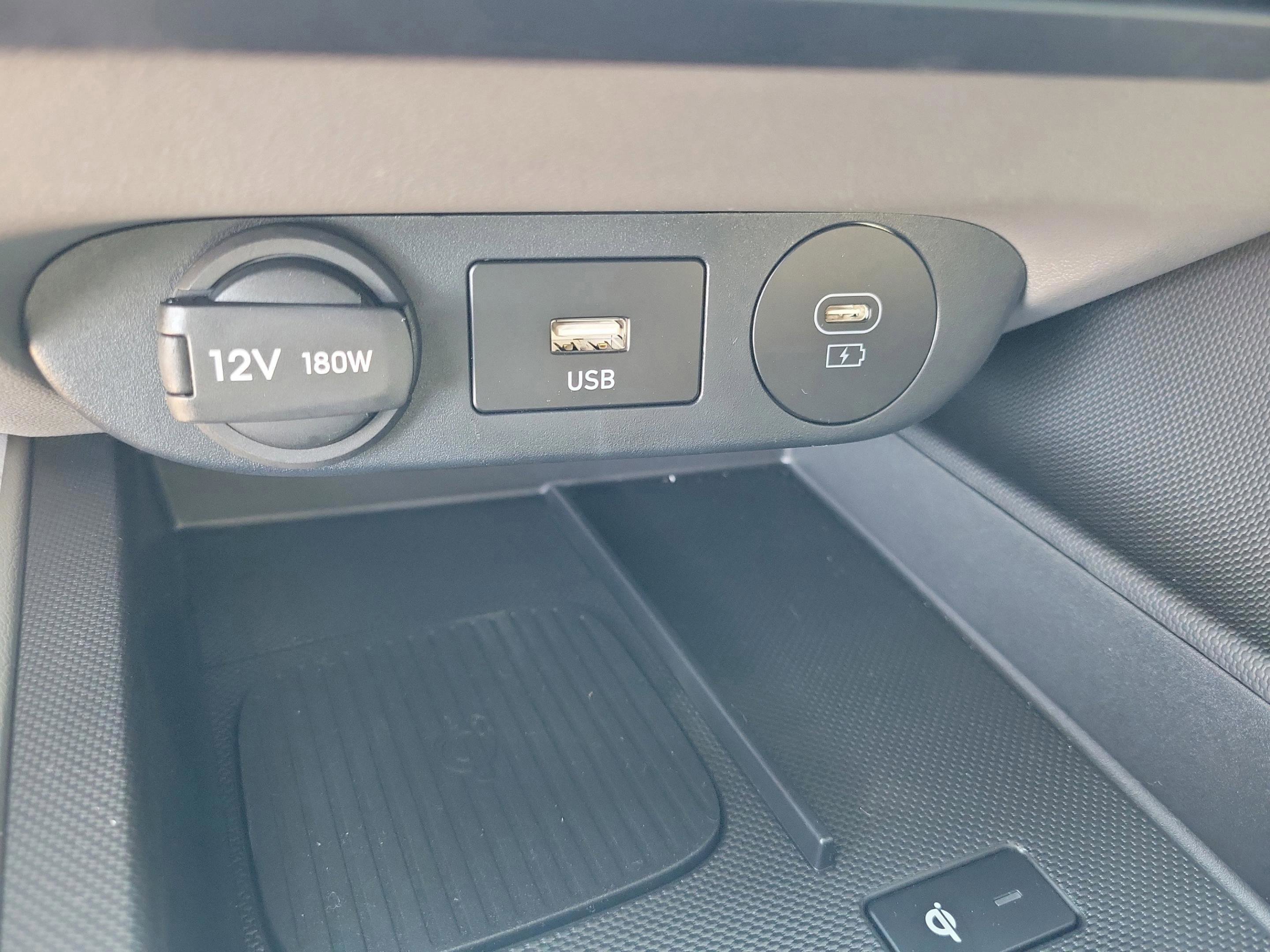 New 2026 Hyundai Elantra SEL Sport image 18