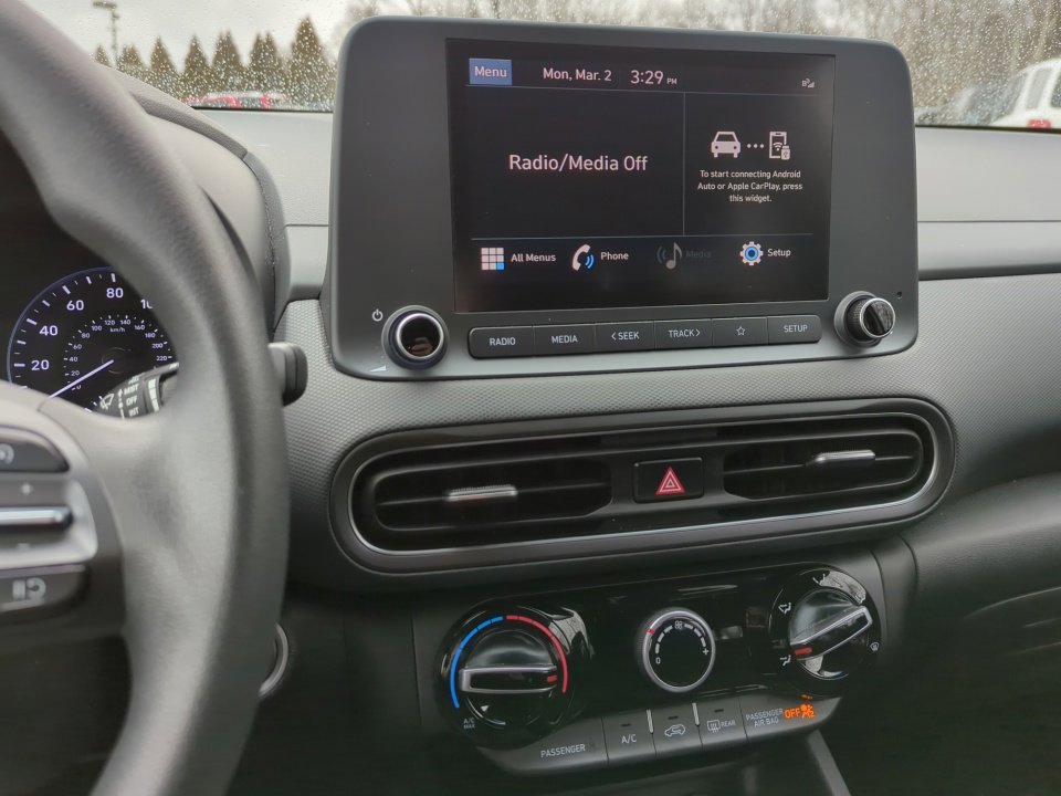 Certified 2023 Hyundai Kona SEL image 30