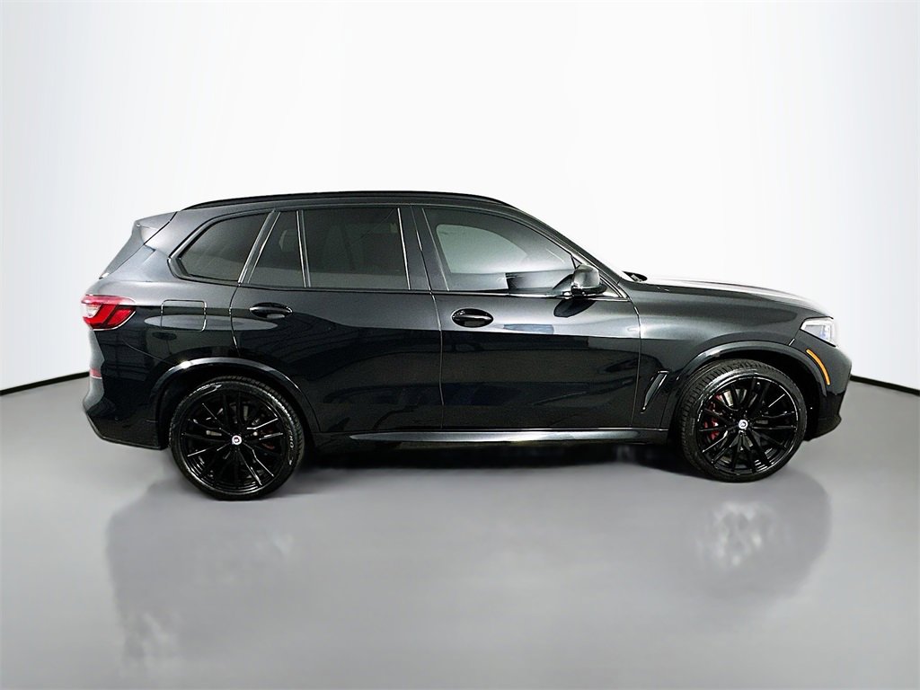 Used 2023 BMW X5 M50i w/ Executive Package image 7