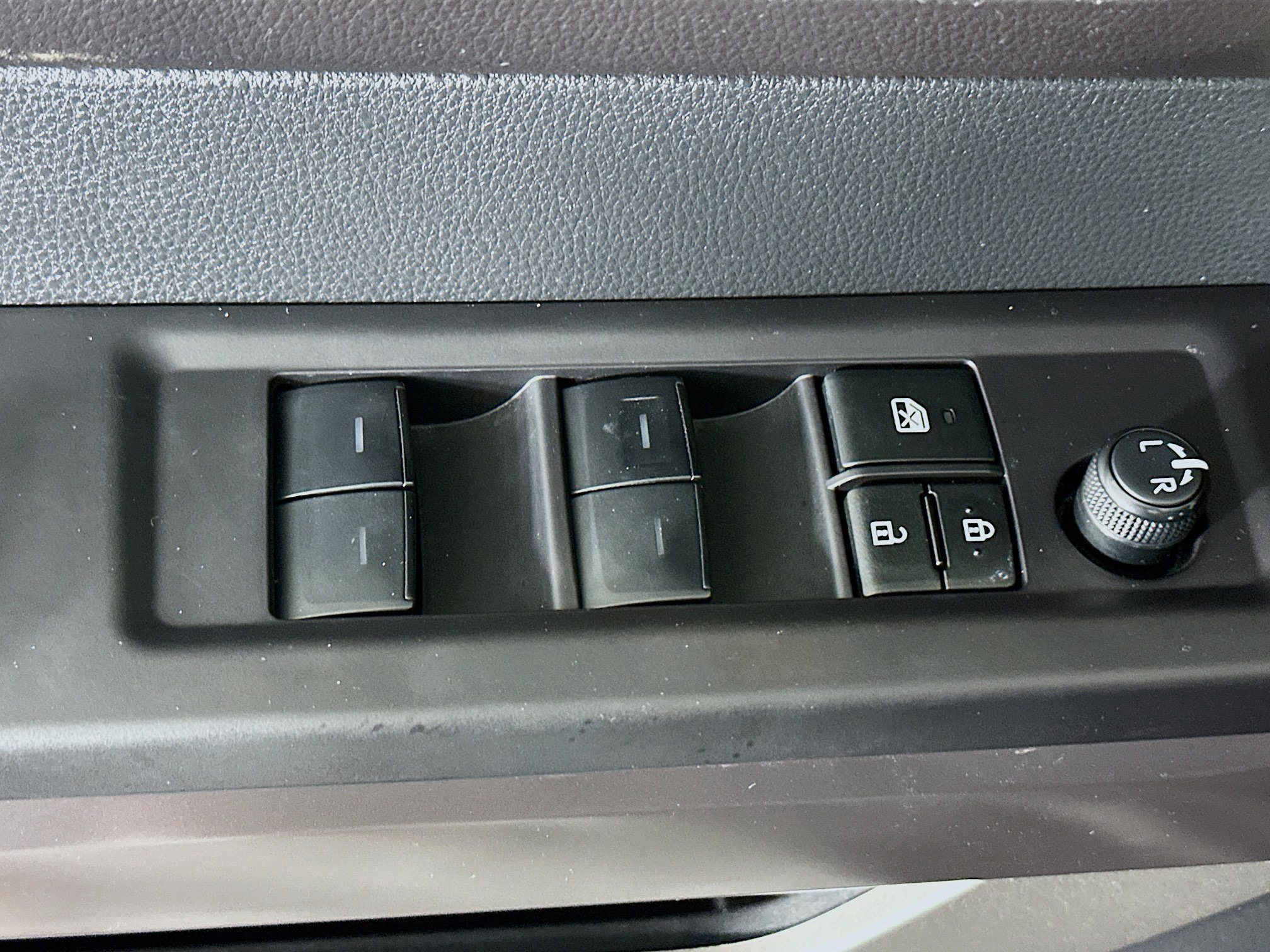 Used 2023 Toyota Tundra SR5 w/ TRD Off-Road Package AWD/4WD image 15