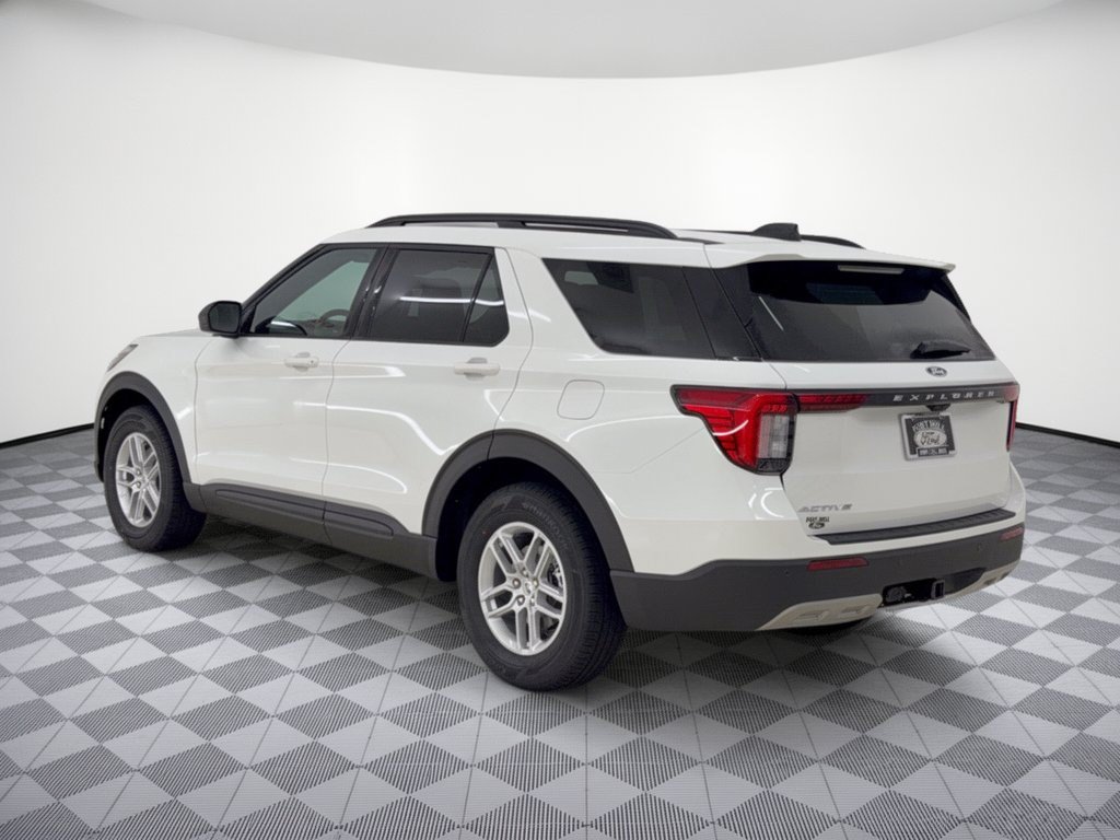 New 2027 Ford Explorer Active w/ Active Comfort Package RWD image 3