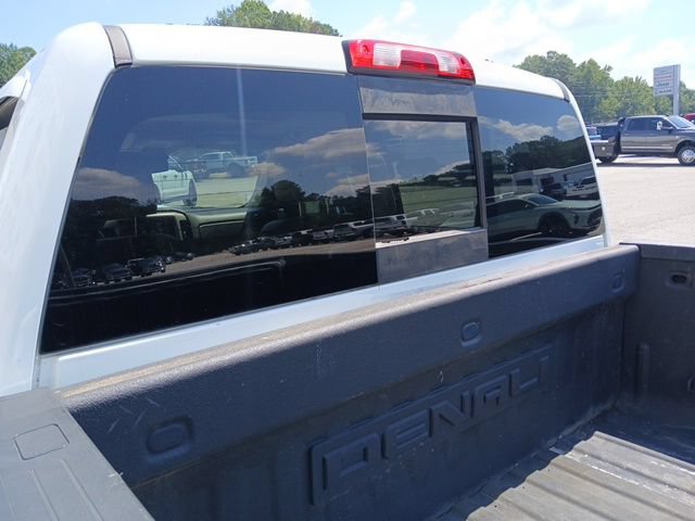 Used 2017 GMC Sierra 2500 Denali w/ Duramax Plus Package AWD/4WD image 10