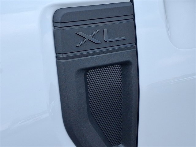 New 2025 Ford Maverick XL image 17