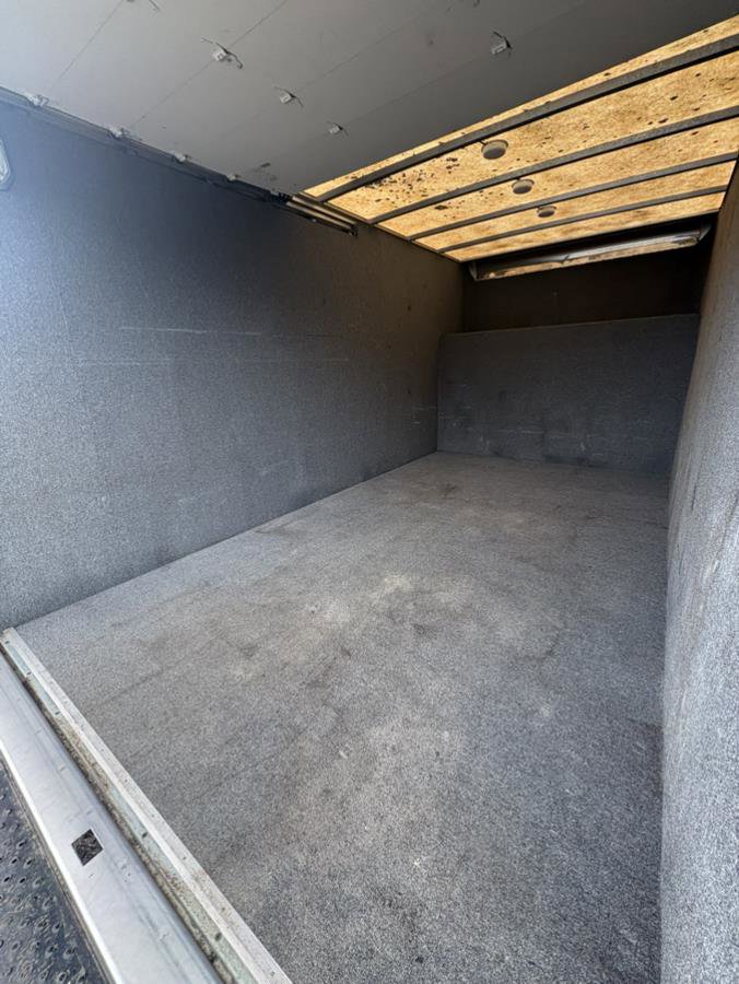 Used 2006 Ford E-450 and Econoline 450 image 20